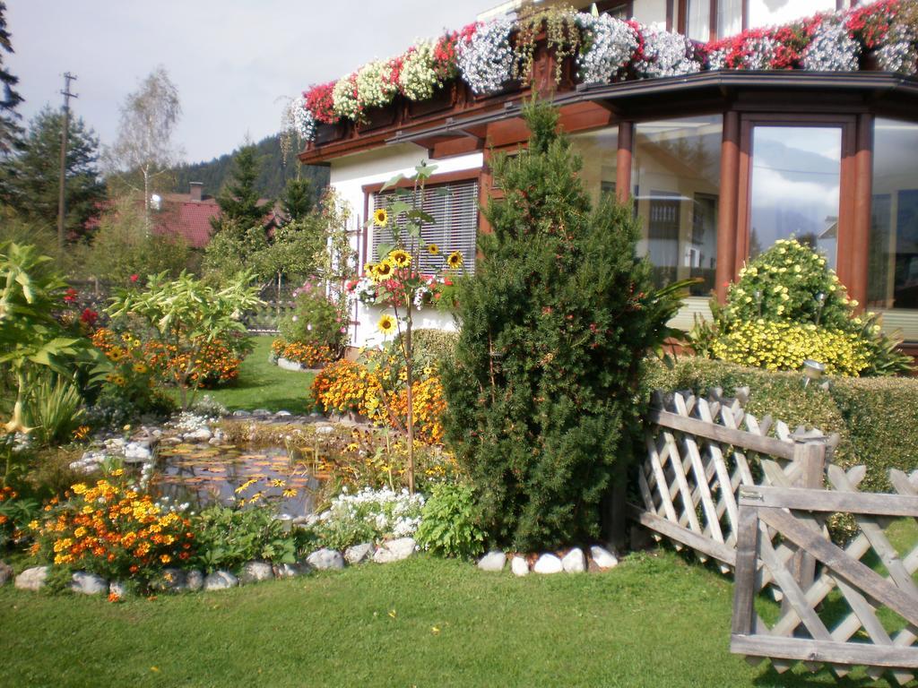 Pension Leyrer Kotschach-Mauthen Exterior photo